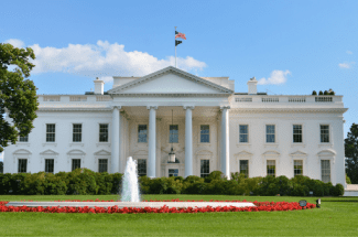 Washington DC The White House Shutterstock_104517125