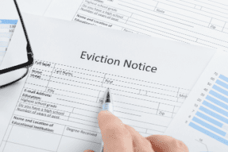 How to Evict a Tenant From a Rental Property