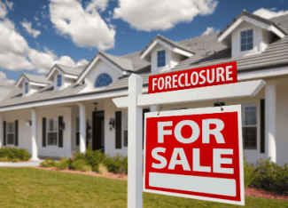 Foreclosure for sale Shutterstock_50051338